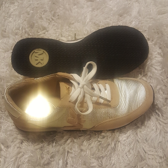 Michael Kors sneakers - Picture 2 of 8